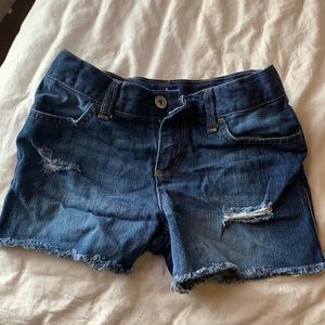 🦄Little Girls jean shorts🦄